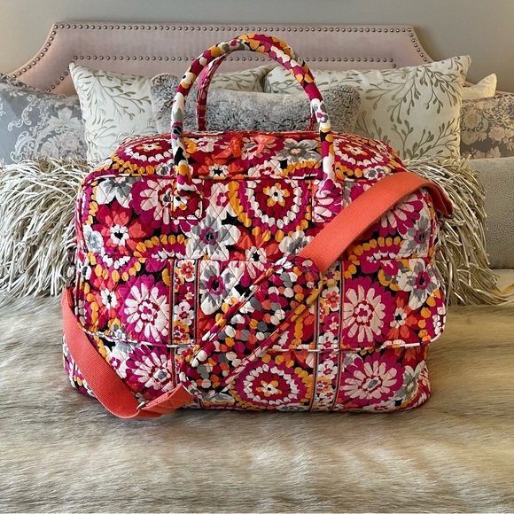 VERA BRADLEY Pixie Blooms Iconic Grand Traveler Bag 2015 Pink Orange Floral - Picture 1 of 15